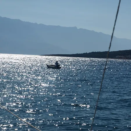 Luna شقة بلوتشي