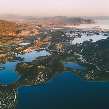 Luna דירה פלוצ'ה