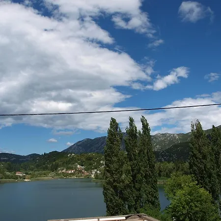 Luna Apartman Ploče
