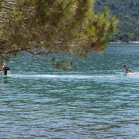 Luna * Ploce (Dubrovnik-Neretva)